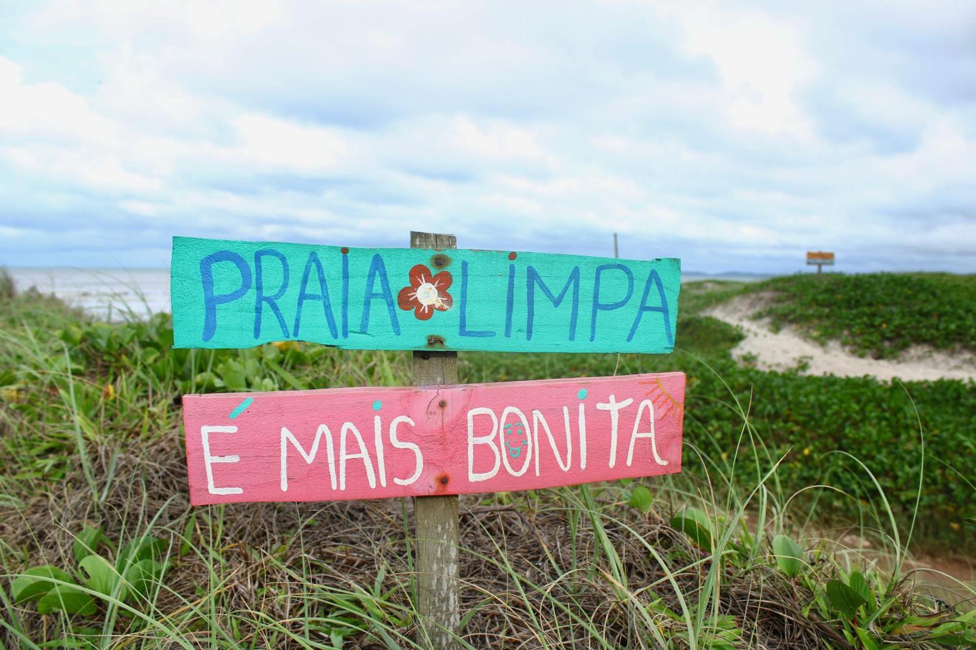 Pousada Recanto Beach House - Cabo Frio - Rj- Unamar- Cond Florestinha - 1 Min A Pe Da Praia Tamoios Zewnętrze zdjęcie